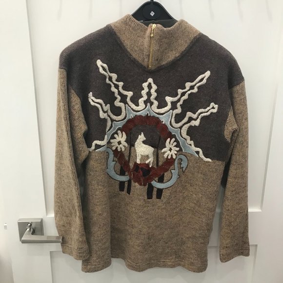 2 piece Creola Sweater 1/4 Gold Zipper & Matching Skirt - Picture 1 of 6